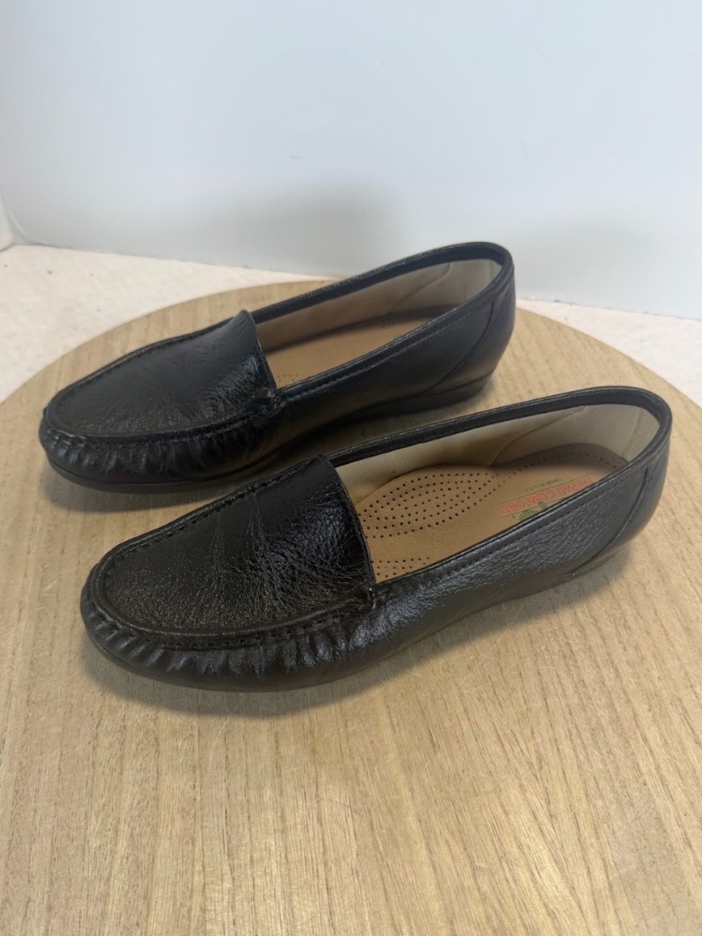 SAS Tripad Comfort Womens Black Leather Loafers Moc Toe Made USA Size 9